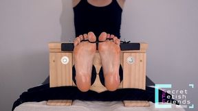 Alexis's Stock Foot Tickling