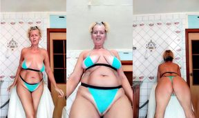 A Favorite Sea-colored Swimsuit Decorates Your Body with Your Own Hands.