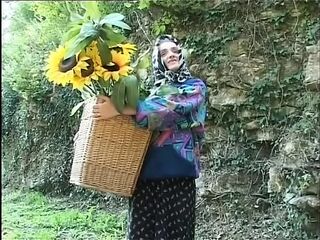 Outdoor granny booty screw with facial