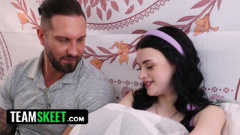 Roxie Miller's Teen (18+) Dream Turned Into A Cream-Piercing Reality