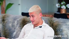 Private com - Do you know how Norah Juliette's face ends up after interviewing the star of the team?