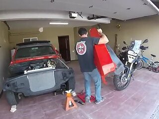 The Mechanic - Horny mechanic jerk off