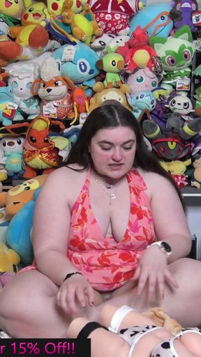 Abby Unboxes Erovenus Olivia Mini   Clip 1