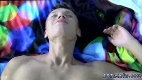 Up-Close View of Gay Bareback Fun: Teen Boys Streaming Man Rod Liking Around the World