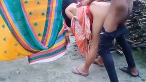 Indian Village Bhabhi Xxx Videos With Farmer In Village House