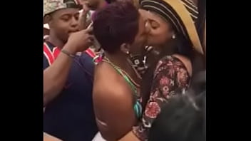 trim.A0ACE558-0A86-48D8-967D-BECDD6DBD399.MOV