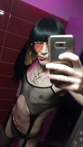 I am a wolf from BiNk's, 🐆BY MY SIDE I NEED A PANTHER. VaneSsaBiTCHx AmPHibiSaUna&sup1;⁷ PariSChienneTrvprod⁷⁵