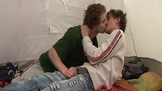 Amateur karel fox & patrik janovic try out first time gay bareback & big cock blowjobs