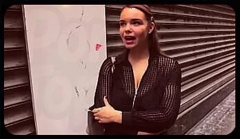 Sofia Lee's Sultry Deep Throat Delight