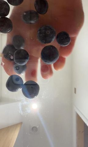 Crush the... berries ;0)