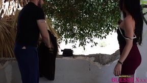 fucking between cartons - the movie - denis martin & monica smilers & paola hard & magic javi