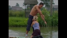 UROMANIA - GERMAN PISSING SLUTS