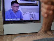 Ich komme viel ab und beobachte Mia Khalifas Tittenficken. Mia Khalifa lutscht. Mia Khalifa Anal