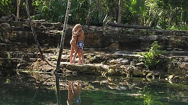 Fucking in the jungle with Mona Wales