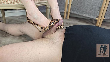 Leopard Stilettos (Part 2): Shoeplay, Shoejob & Cum on High Heels Before Sending Them to a Fan - Dame Olga 4K (728B)
