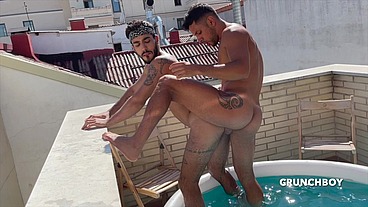 bareback meeting in backroom in madrid with fetish outfits