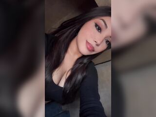 Brunette hair lalin girl make up ❤️