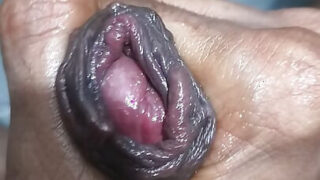 Onani, creampie, cumshot, avrunkning, webbkamera – stor dildo unga oljade indiska homosexuella knullar analt