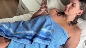 Step Bro Walks In On Naked Step Sis Right After Her Shower