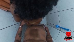 sexo no banheiro e na sala * preta fogosa