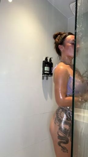 British college girl rubs her self in massage oil