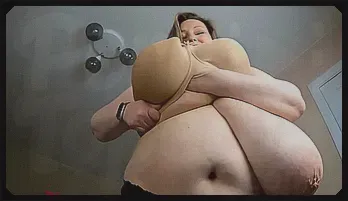 Big Bosom Swinging - Busty Mom's HD Porn Fun