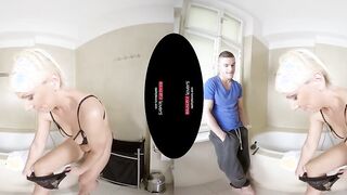 RealityLovers - Erotic Stepmom inside family VR porn