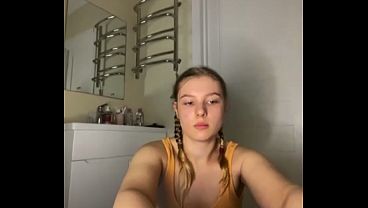 Jucielussie hard masturbating in the bathroom