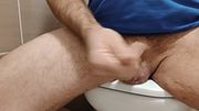 BeefyBear_horny at friends house_had to drain off