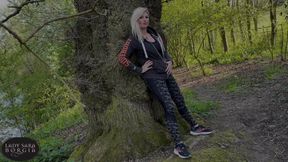 Outdoor Woodland Strapon Cock Sucking