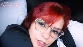 parente pilantra se aproveita da sobrinha e a fode gostoso e goza dentro