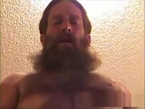 Mature Amateur RW Beating His Meat