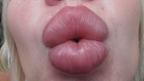 REQUEST SWEET KISS OF PLUMP LIPS WITH CAMERA!mp4