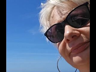 Looking for a stranger on my cruise to bang my vagina and...
