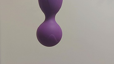 Fountain of cum, vibrator masturbation 4K