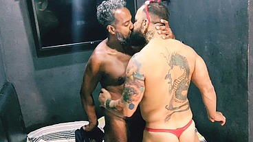 Meu marido queria um coelhinho e resolvi dar pra ele