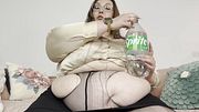 SSBBW Psychologist II: Facestuffing and Gaining