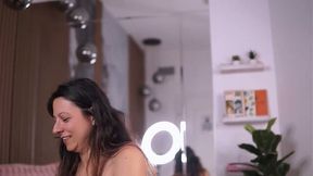 Ophelia Vibe Private Show