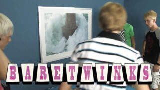 Blowjob, bareback, gangbang, licking, bukkake, gorgeous – jonge Jordan Ashton, Nathan Stratus en Ryan Connors, die anaal worden geneukt