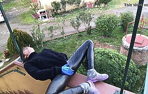 Smoking fetish in leather pants