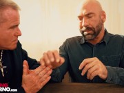 Muscle Daddies Get Into Some Extreme Fisting - FistingInferno