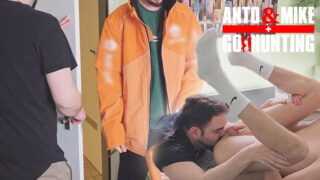 Gay hunks with huge cocks get sloppy blowjobs before pounding asses