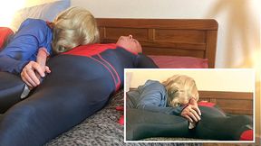 Mature superheroine deepthroats Marvel's Spiderman