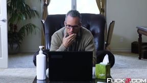 April Snow In Broke College Girls 5