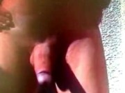 Gioco con il mio cazzo e mi masturbo