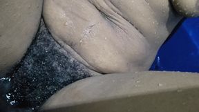 Pouring Rain Homemade Sex, Hot Wife Big Pussy &amp; Hairy Pussy Close up Carrying