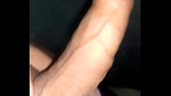 Gostoso no banheiro