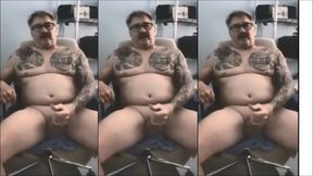 I'm a Fucking Homosexual Cock Lover...i Worship Cock
