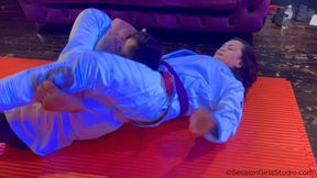 Anji vs Flavio - Mixed Wrestling HDMP4