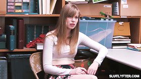 Fleshy chick Dolly Leigh dreamed to fuck a giant schlong